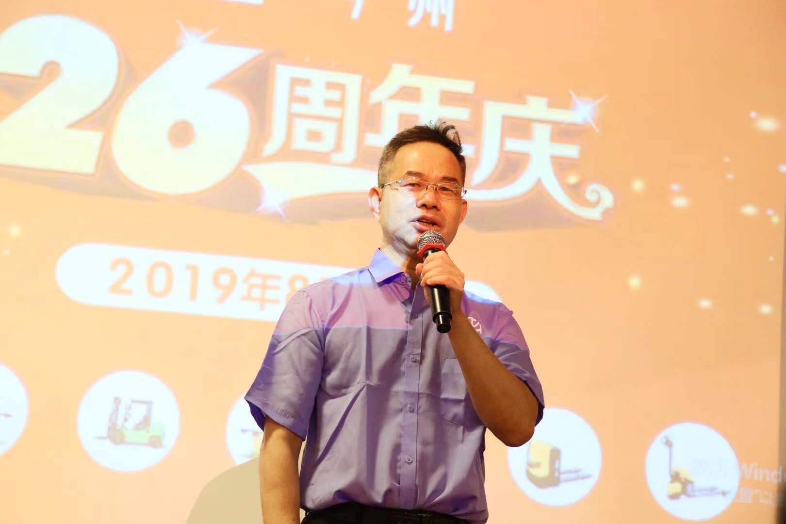 点击放大