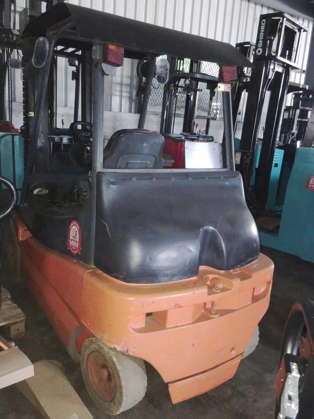 广州佛山林德E30E18E16E15电动叉车租赁