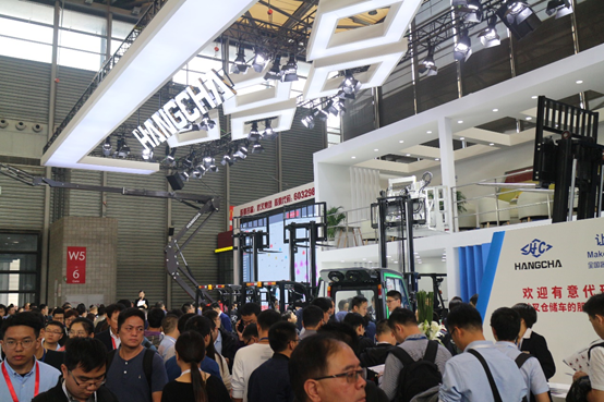 杭叉聚焦高端制造 助叉车行业高质量发展 ——杭叉集团在CeMAT展发布多款产品