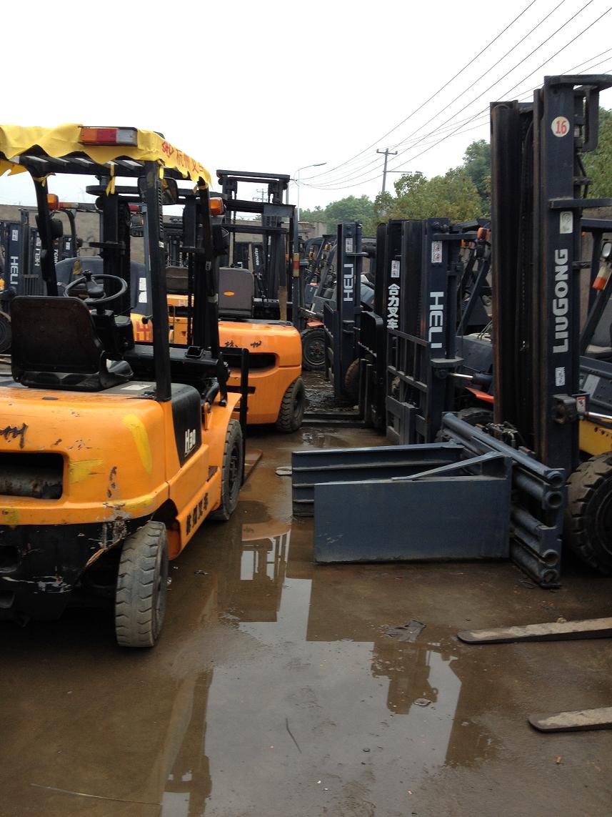 二手叉车转让//2吨3吨5吨10吨叉车价格