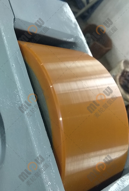 堆垛机轮_聚氨酯堆垛机轮_国产堆垛机主动车轮组