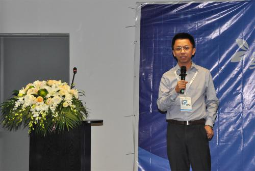 雄韬电源科技叉车事业部总助陈耀坤演讲