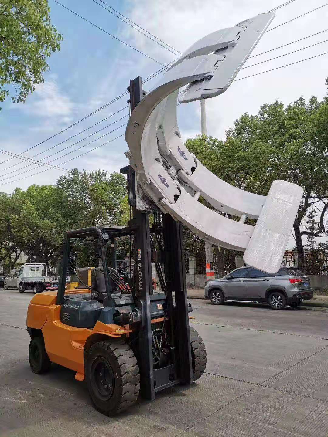 二手电瓶叉车本上海出租