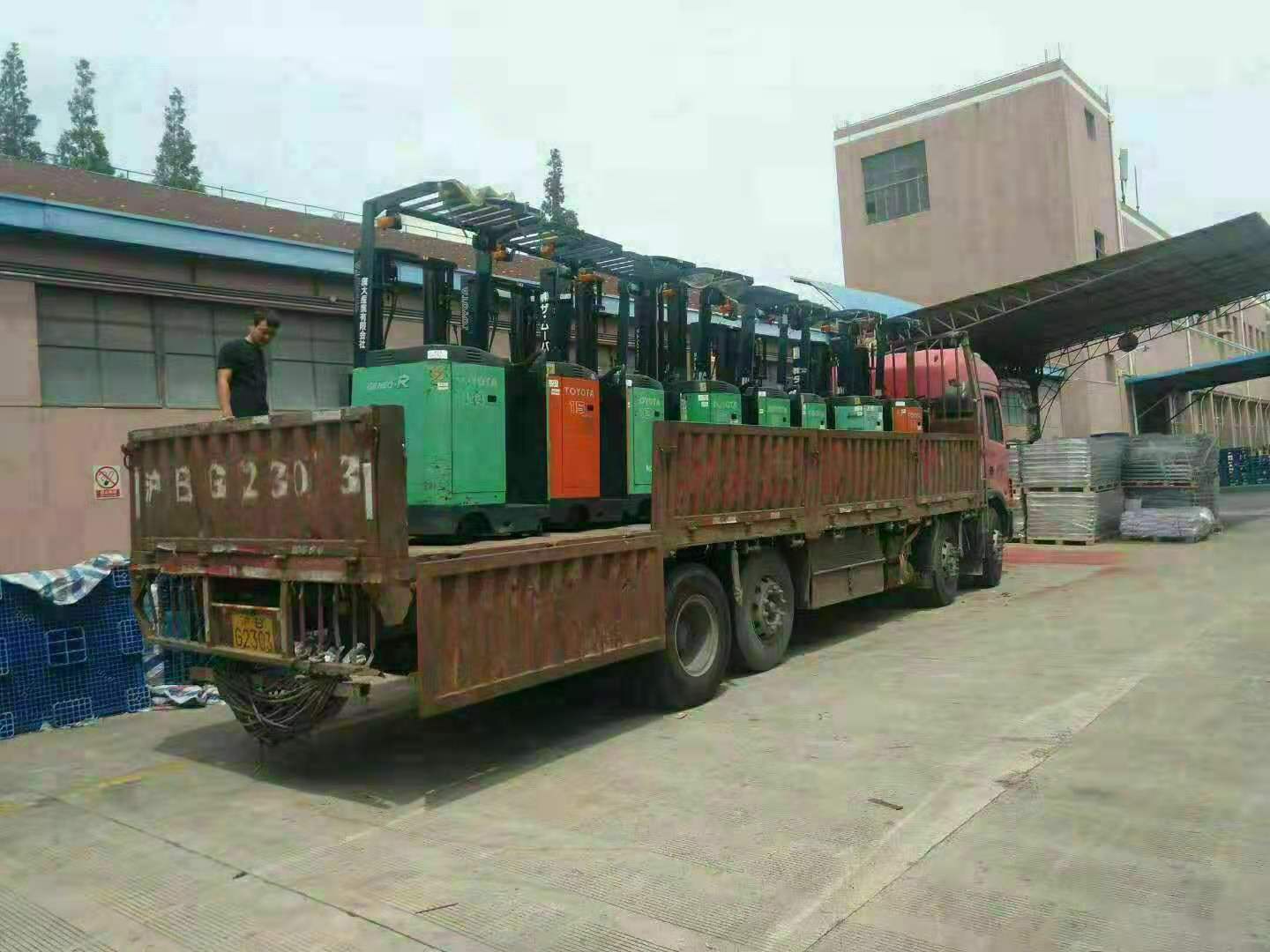 二手电瓶叉车本上海出租