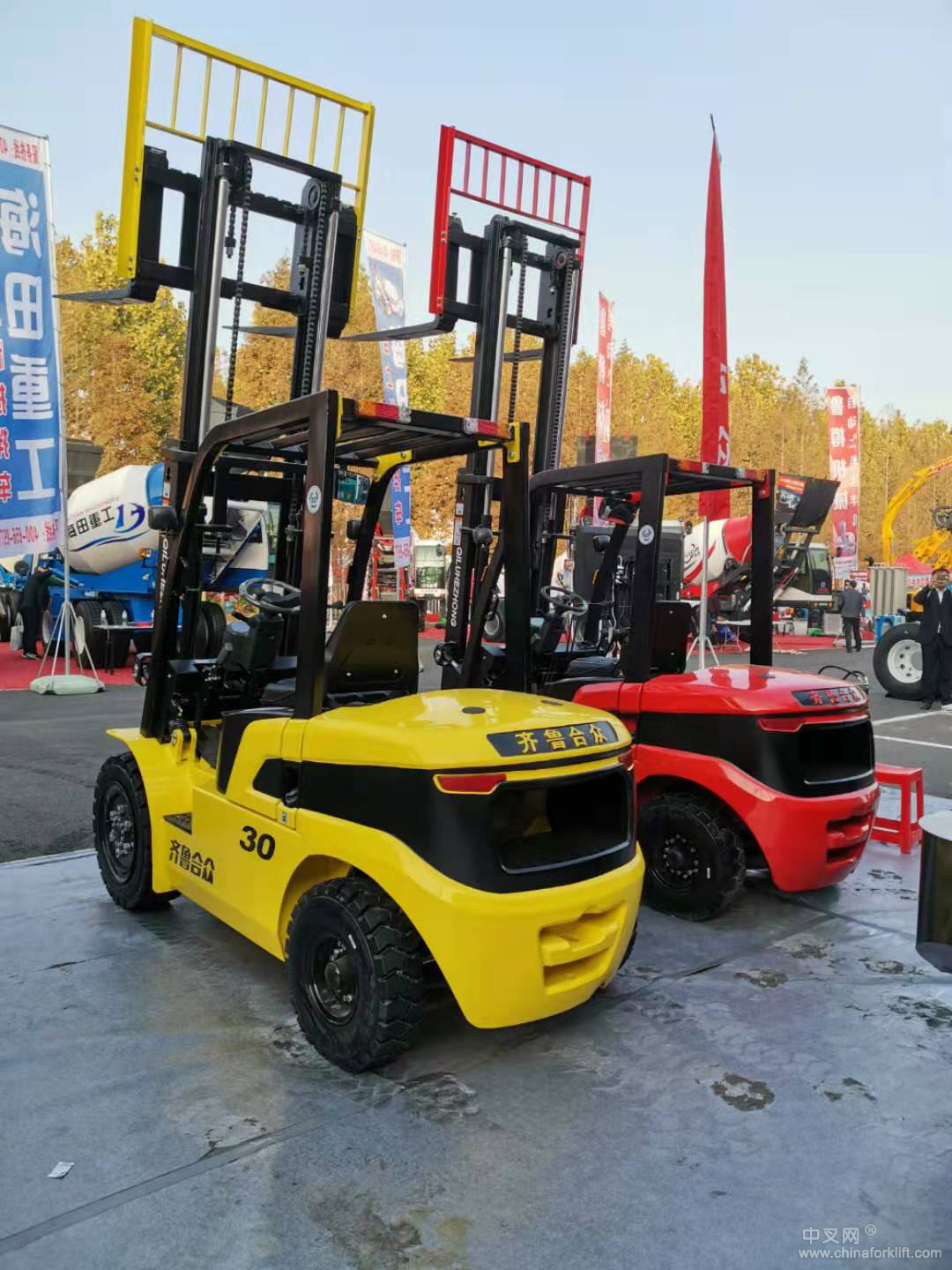 齐鲁合众内燃平衡重式叉车