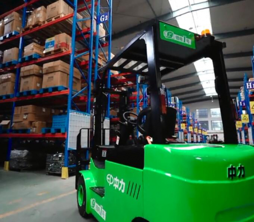 锂电壹号 3吨  产品视频