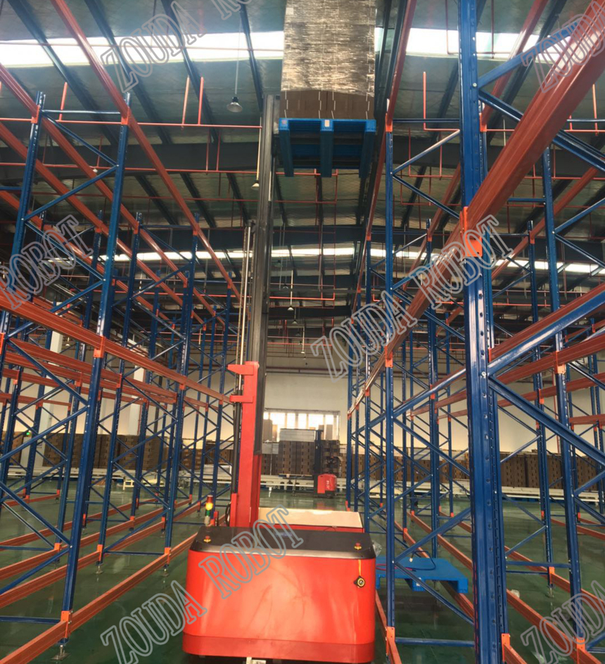 ZOUDA-ROBOT 仓储窄巷道侧边叉【宙达机器人】