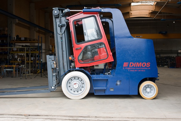 Dimos：紧凑型叉车