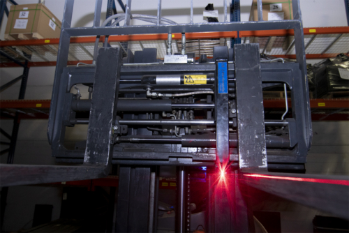 OE：叉车激光引导