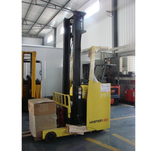 1.8吨站驾式前移车