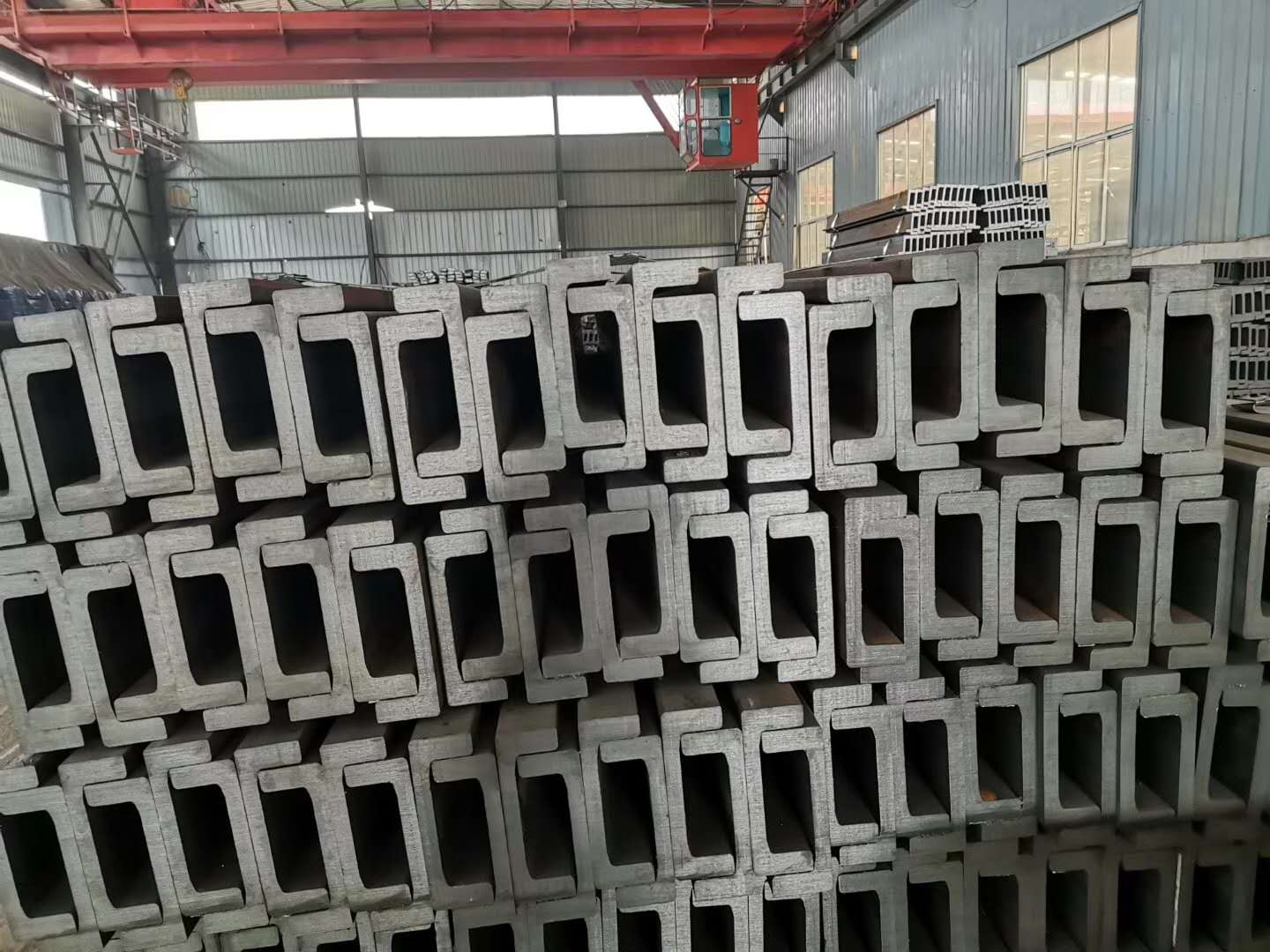 叉车门架槽钢
