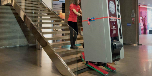 楼梯机器人Domino