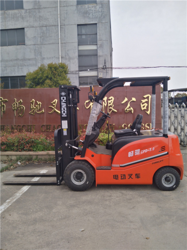 畅驰：电动叉车CPD-3.0
