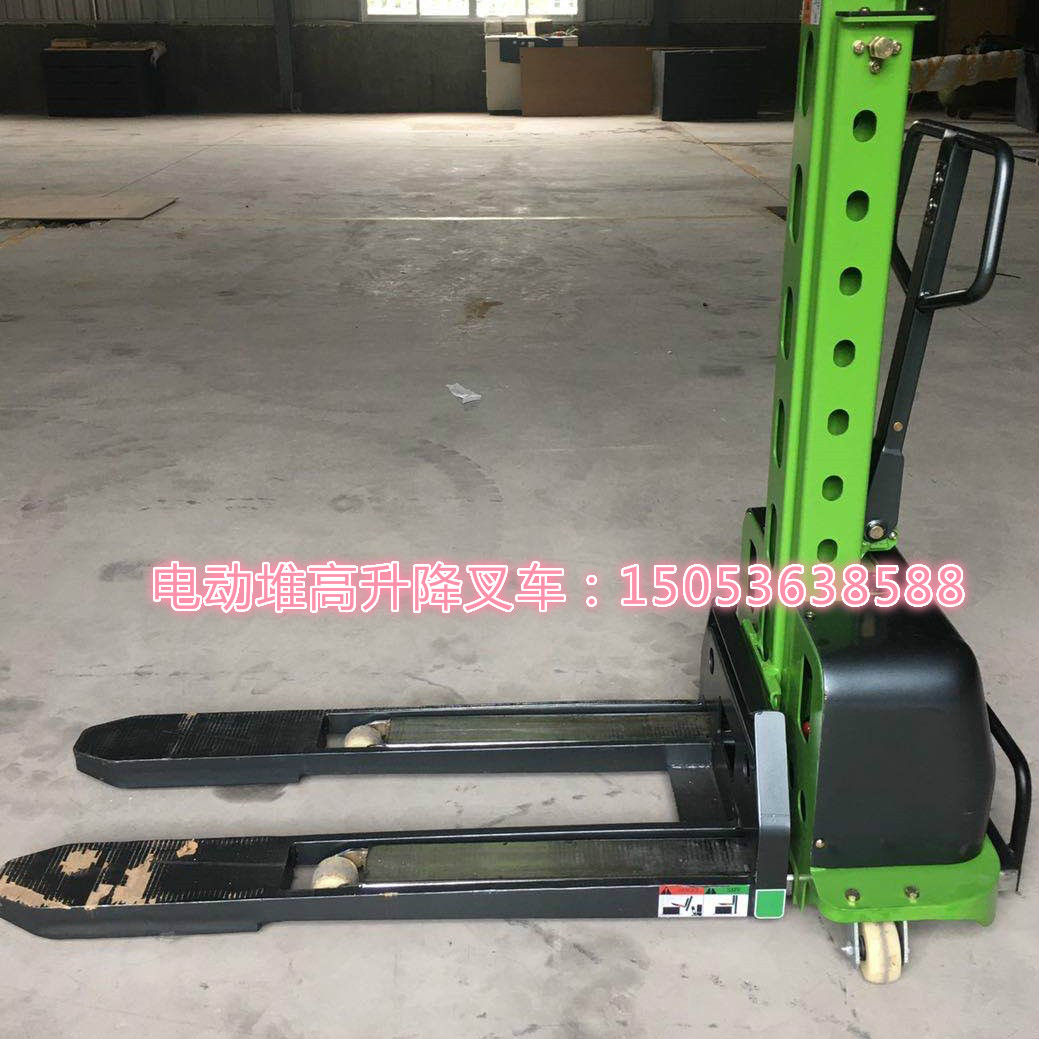 托盘搬运堆高车电动叉车便携式电动升降车