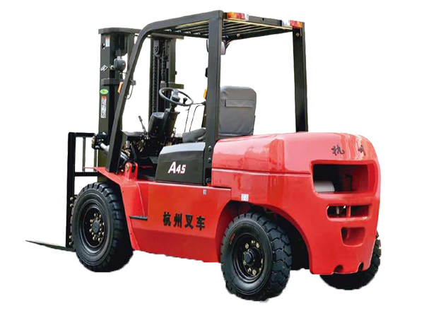 名润：杭叉A系列4.0~5.0吨内燃叉车