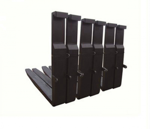 泰金斯:30吨整体式港机货叉 