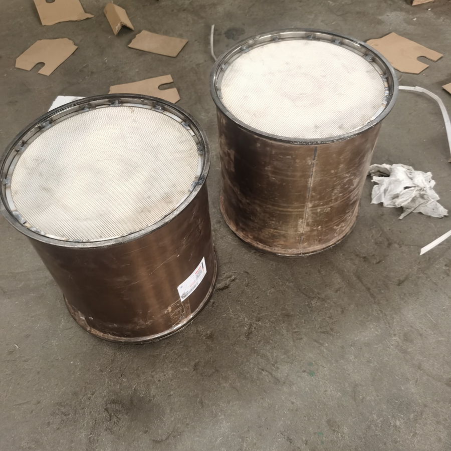  生产销售柴油车DOC载体催化剂，柴油车CPF载体催化剂，柴油车SCR载体催化剂，各种蜂窝陶瓷载体催化剂。