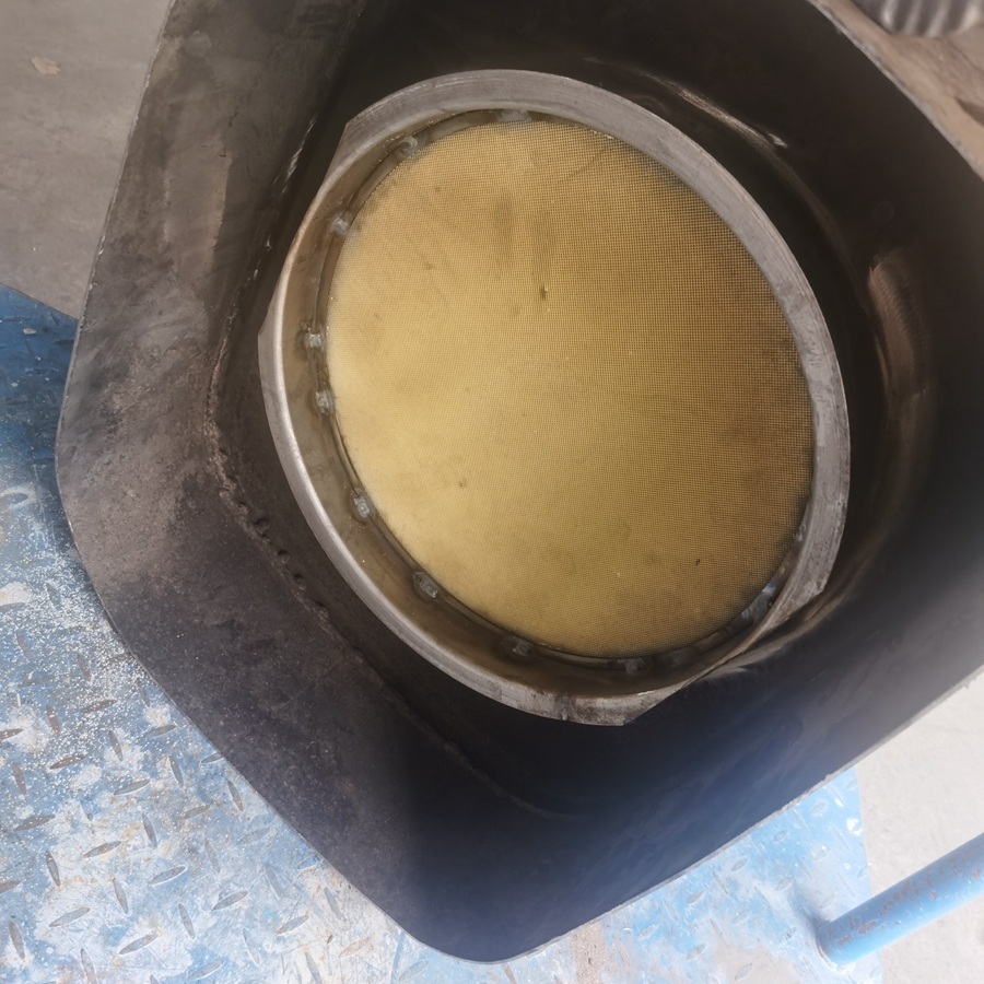 生产各种规格SCR载体封装总成，国五，国六标准，适合更换维修载体使用，各种规格齐全，催化剂全部国五,国六标准