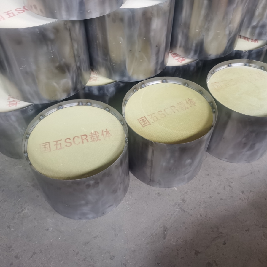 生产各种规格SCR载体封装总成，国五，国六标准，适合更换维修载体使用，各种规格齐全，催化剂全部国五,国六标准