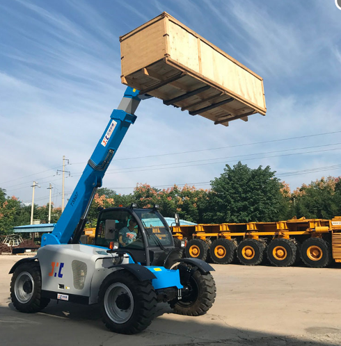 多功能伸缩臂叉装机