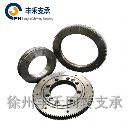 属具回转支承转盘轴承