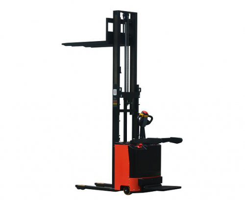 升格:全电动堆高车(重型)