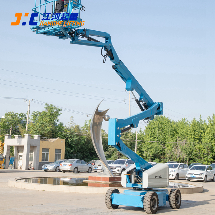 江河：15米柴油全自行走曲臂式高空作业平台