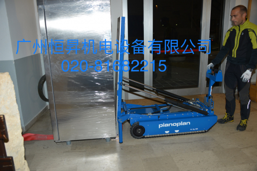 意大利载重600kg履带式电动爬楼机 自动装卸重物