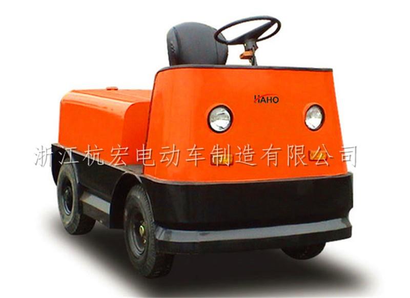 杭宏：QD001敞篷式牵引车