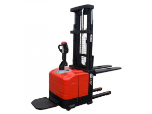 力达：1.6-2.0吨电动堆高车