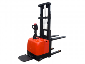 力达：1.2-1.4吨电动堆高车