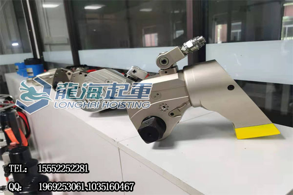 5驱动型液压扭矩扳手大.jpg