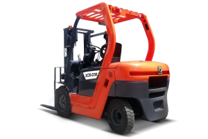 徐工:XCB-D30 3.0-3.5吨内燃平衡重叉车