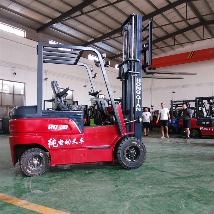 电动叉车