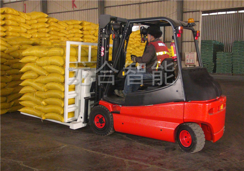 龙合智能：推出器G系列