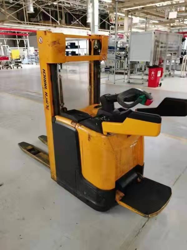 沈阳地牛出租,叉车出租-沈阳兴隆瑞