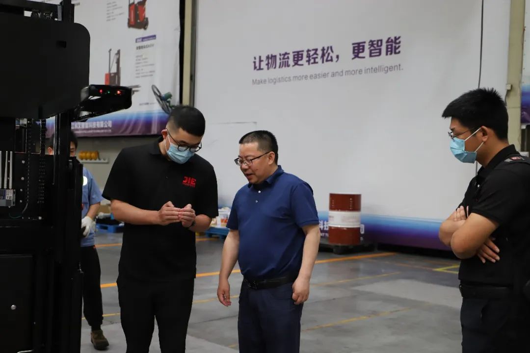 有序列队 静待绽放
