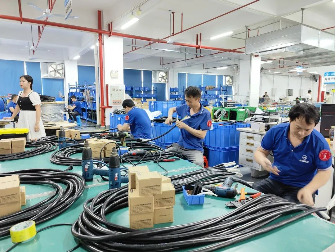 工匠精神 踔厉奋发——2022年首届泰坦智能“工匠杯”职业技能大赛