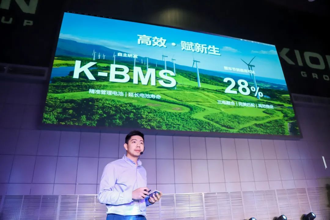 新一代林德新能源平衡重叉车震撼上市！