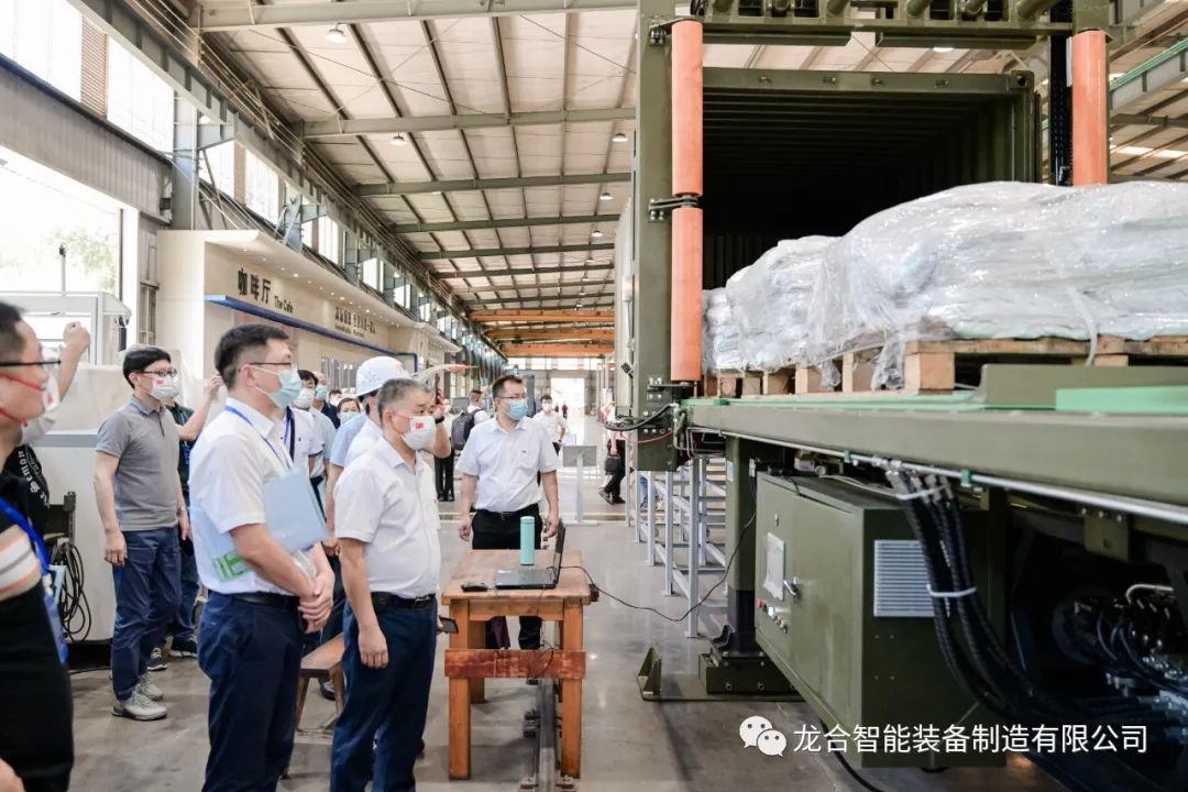 龙合智能全国主机战略合作恳谈会圆满举行