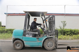 宝骊用户-某陶瓷厂