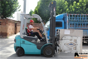 某电器物流中转站