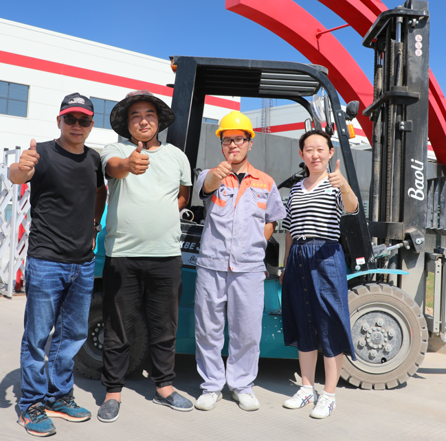 宝骊叉车服务于建筑建材行业