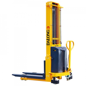 无锡大隆：CDSDA重型半电动堆垛车