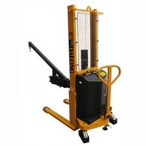 无锡大隆：半电动堆垛车订制吊臂车