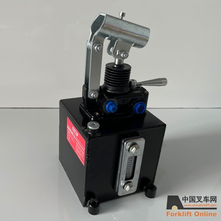 PM25CC-5L液压手动泵_中国叉车网(www.chinaforklift.com)