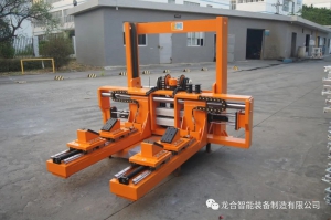 龙合智能叉车属具之AGV叉车调距叉