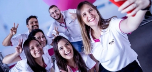 十周年快乐，凯傲南美！