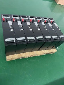 电池，叉车电瓶