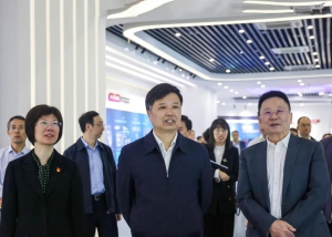 浙江省商务厅党组书记、厅长韩杰一行莅临诺力调研